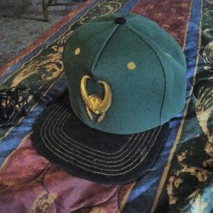 Loki hat